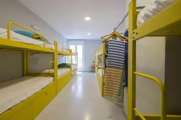 Hostel Heylola! *
